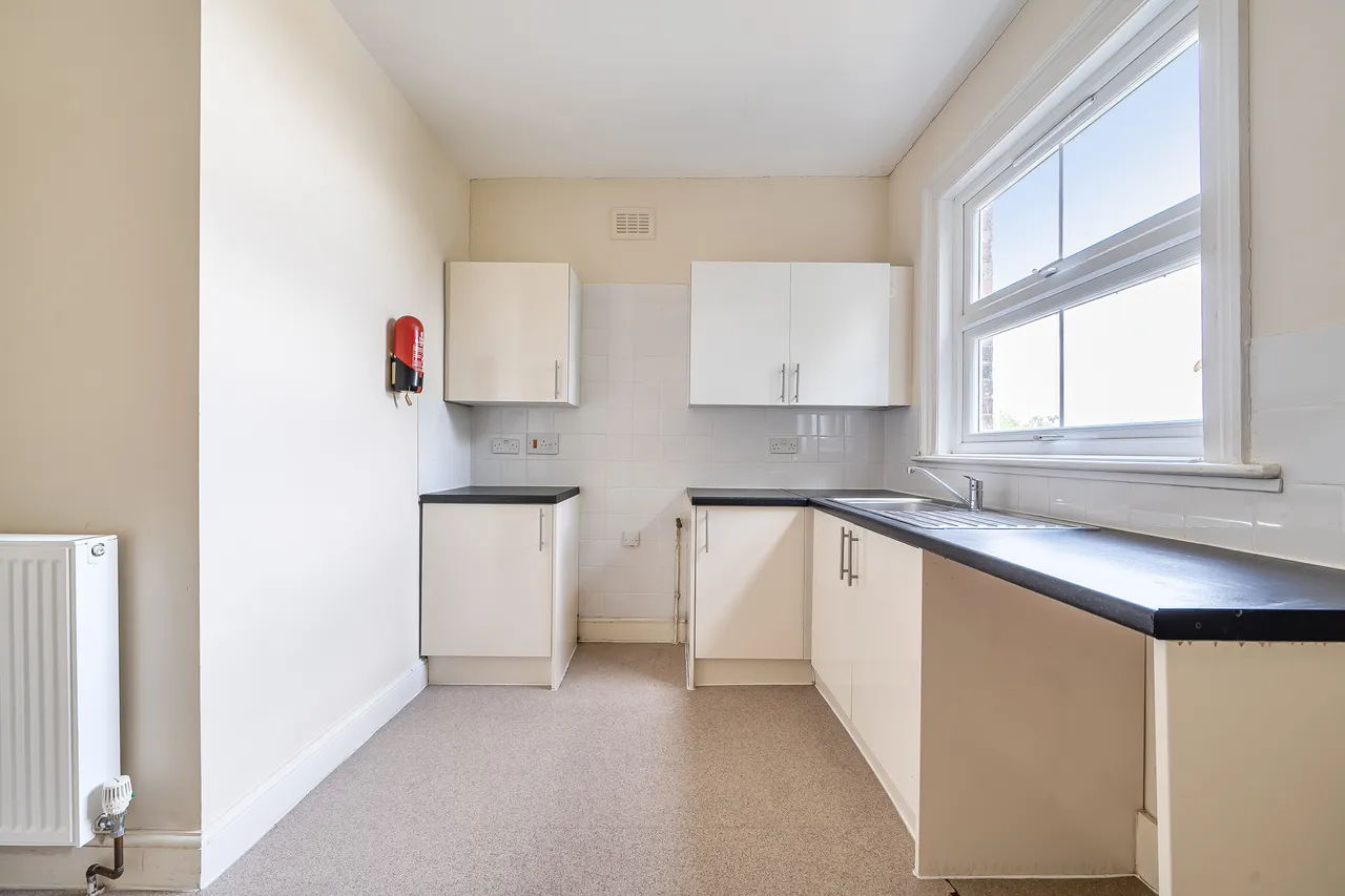 Rathcoole Gardens, London, N8, photo 5