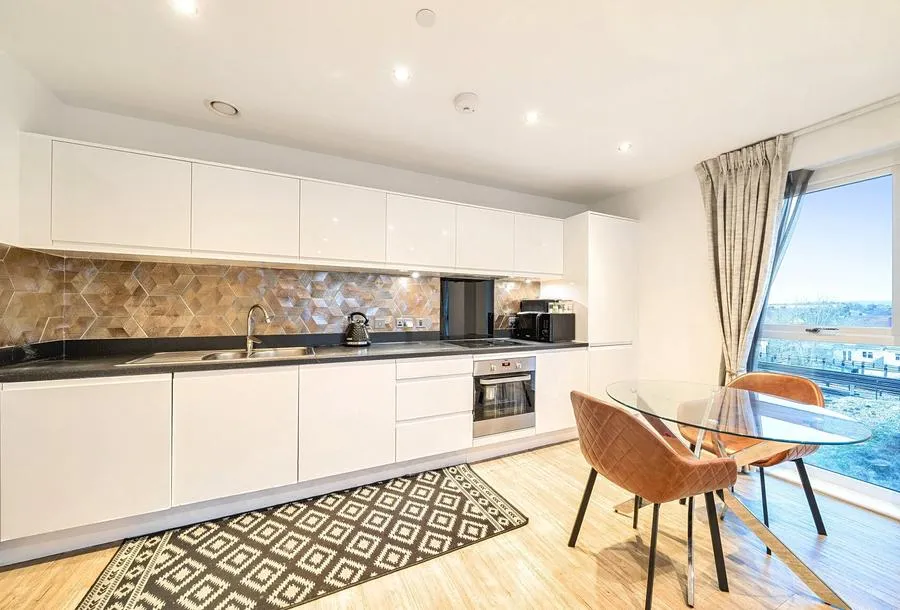 Westmoreland Road, London, NW9, photo 5