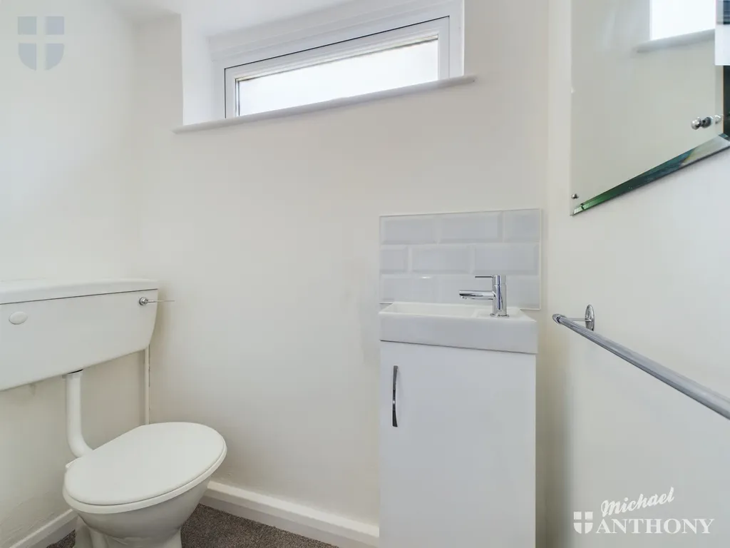 Chaucer Drive, Aylesbury, HP21, photo 7