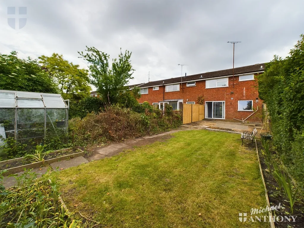 Chaucer Drive, Aylesbury, HP21, photo 9