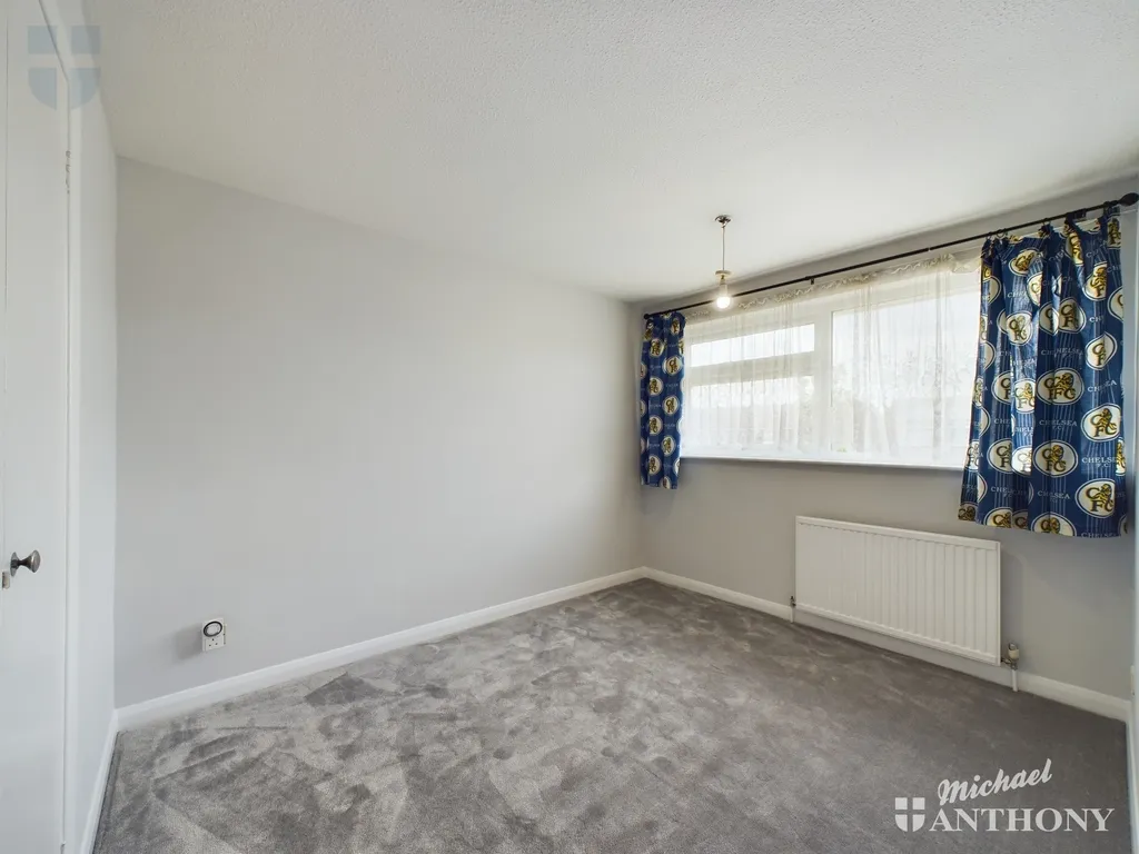 Chaucer Drive, Aylesbury, HP21, photo 12