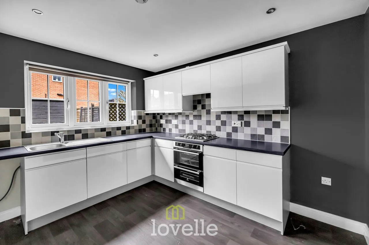 Tealby Close, Immingham, DN40, photo 6
