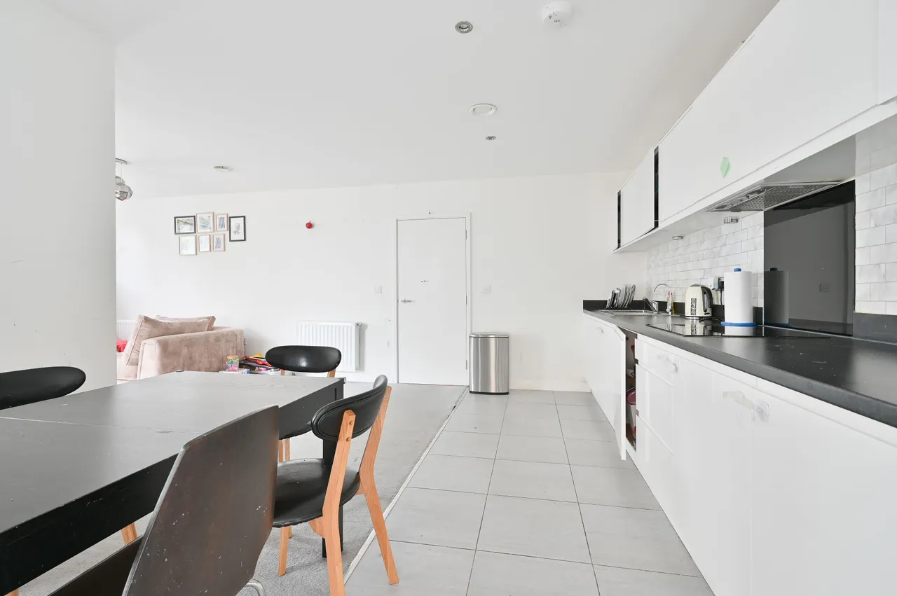 Flat 18, Bellow House, Gayton Road, Harrow, photo 4