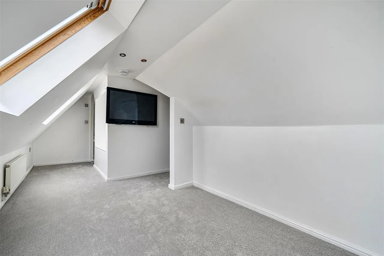 John Bunyan Close, Whiteley, photo 18