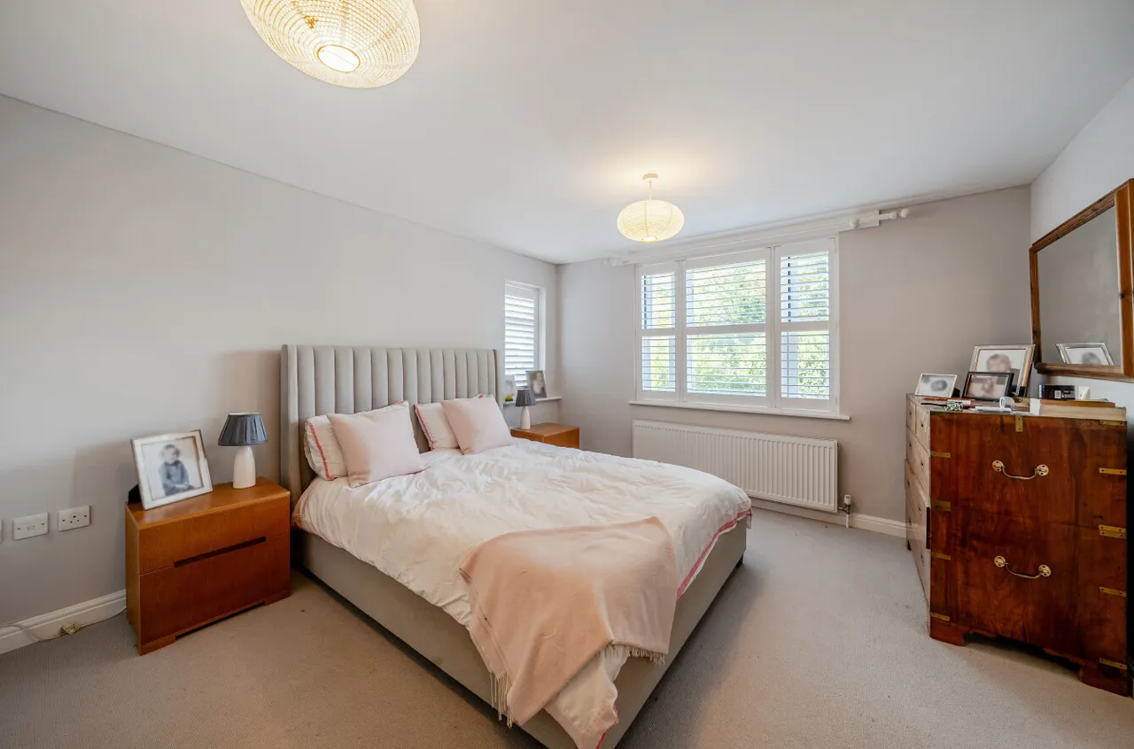 Lickfolds Road, Rowledge, GU10, photo 5