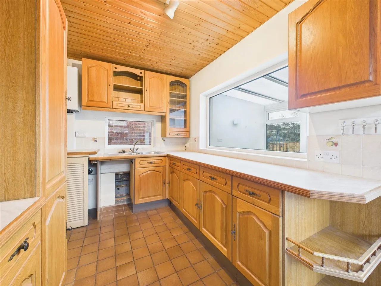Selby Chase, Ruislip, HA4 9AX, photo 10