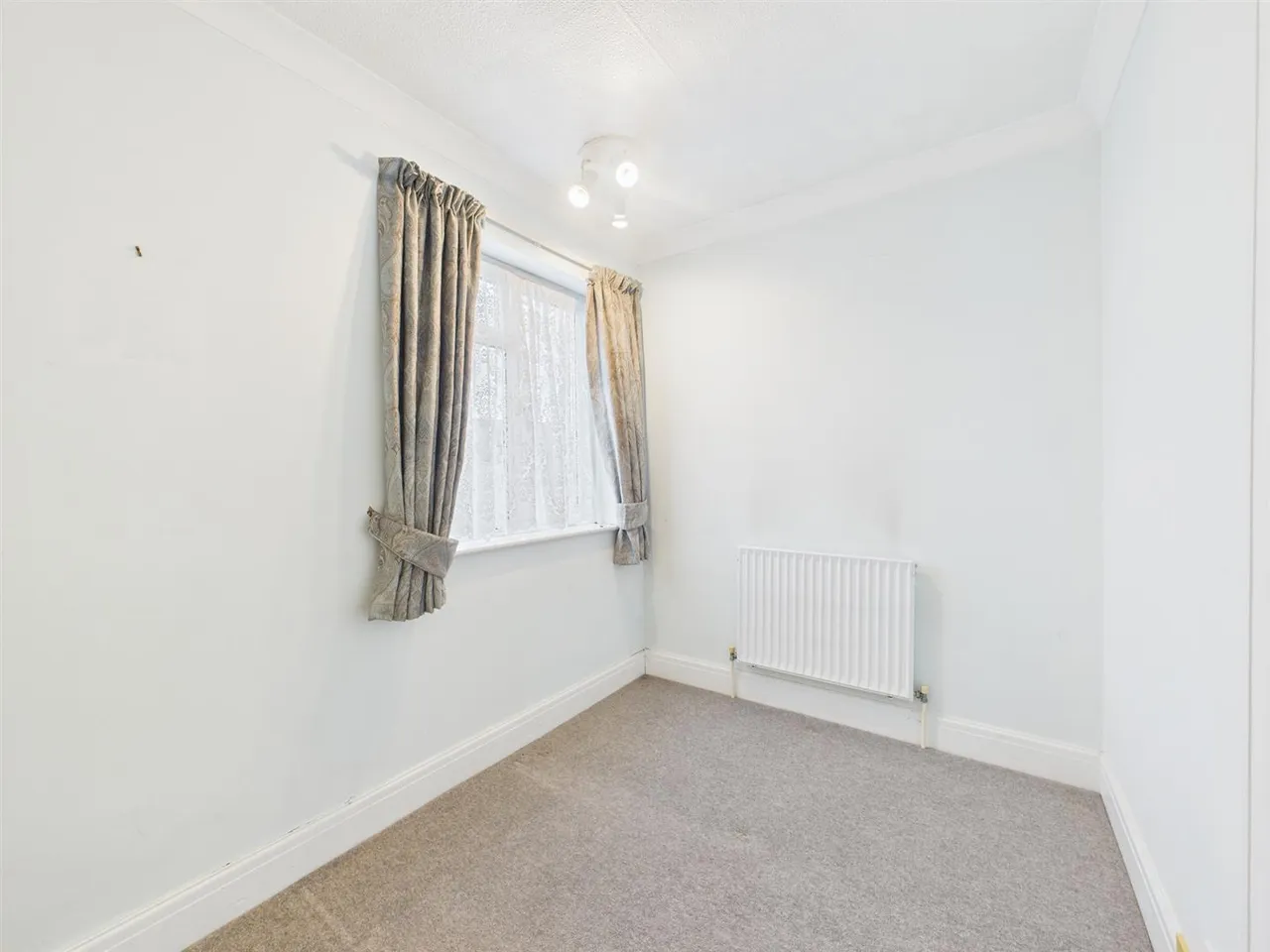 Selby Chase, Ruislip, HA4 9AX, photo 15