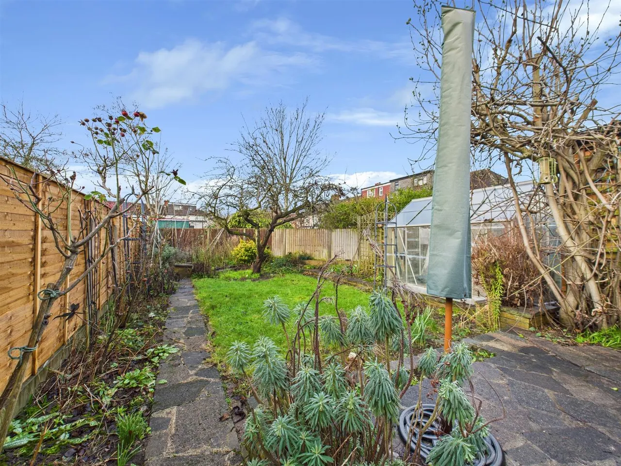 Selby Chase, Ruislip, HA4 9AX, photo 18