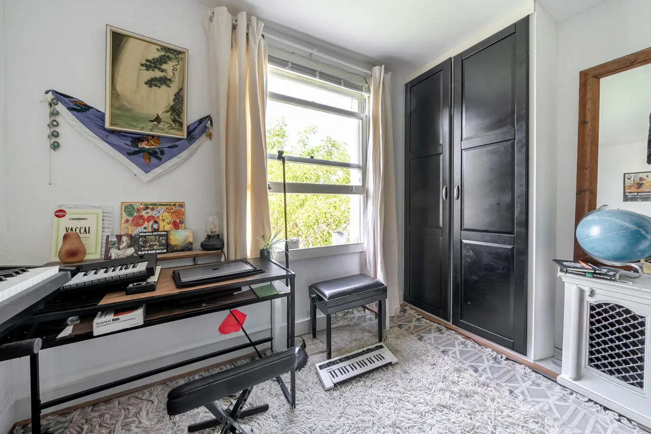 Coldharbour Lane, SE5, photo 12