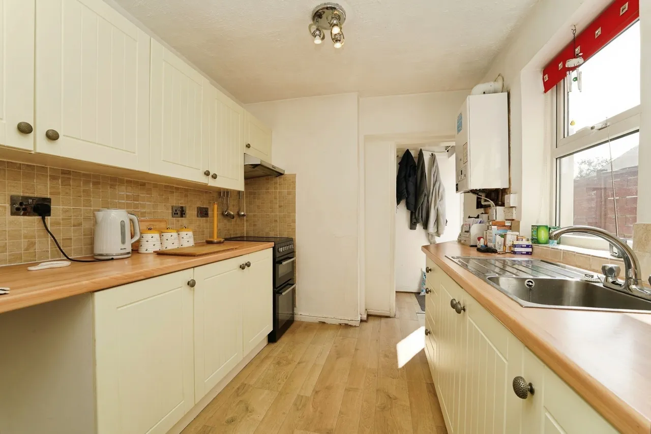 Cecil Road, Gloucester, Gloucestershire, GL1, photo 3