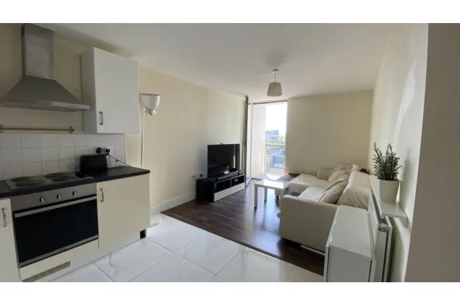 Millharbour, London, E14, photo 6
