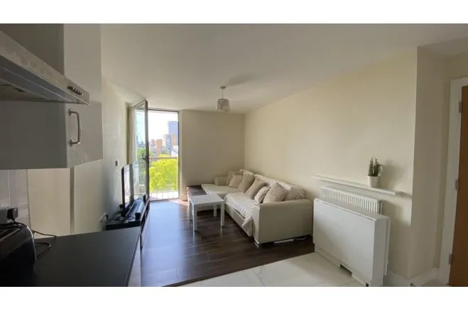Millharbour, London, E14, photo 5