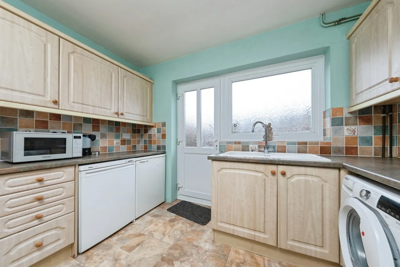 Woodlands Crescent, Buckingham, MK18, photo 6