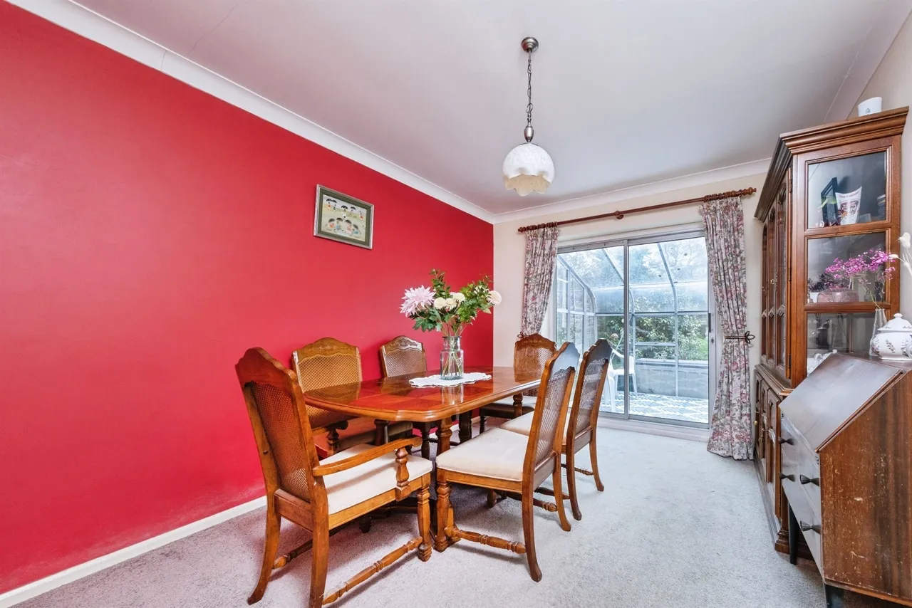 Woodlands Crescent, Buckingham, MK18, photo 7