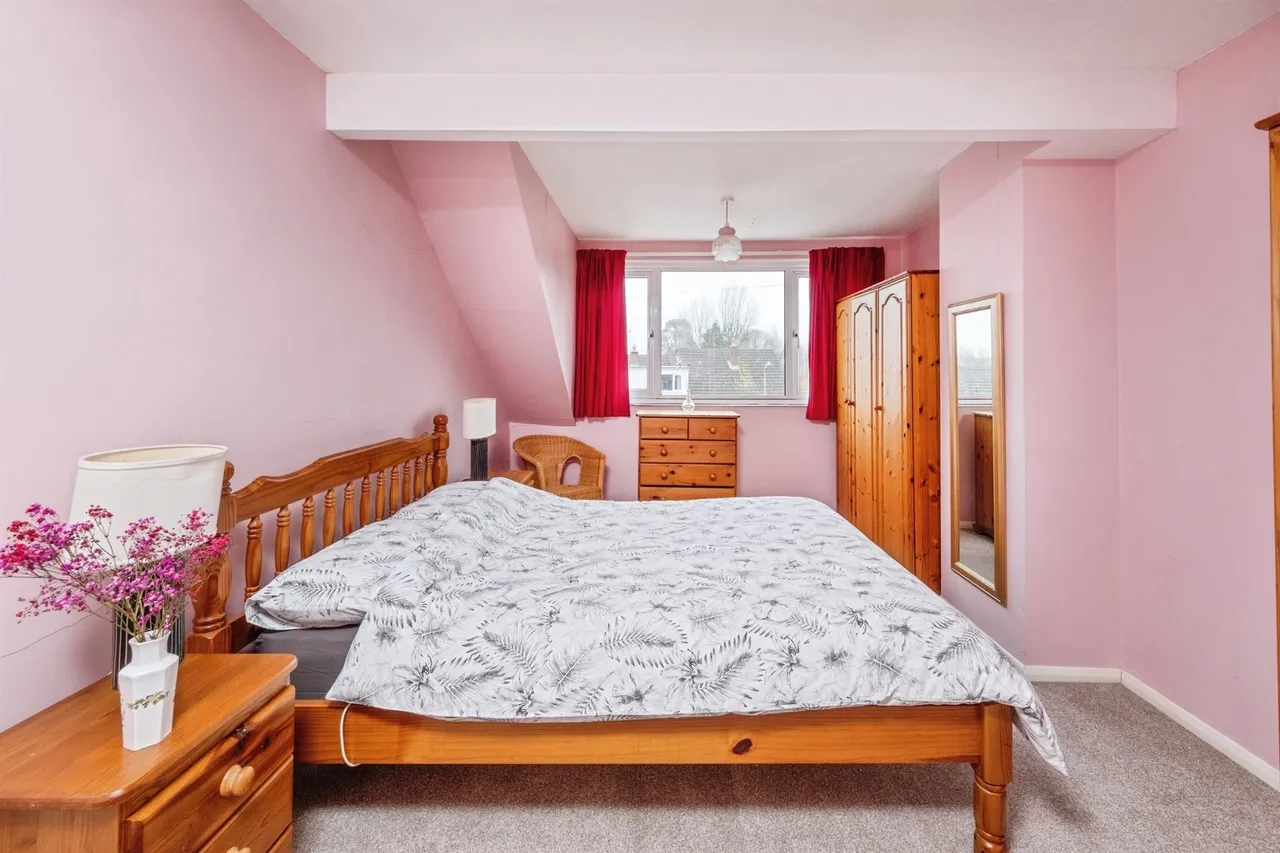 Woodlands Crescent, Buckingham, MK18, photo 15