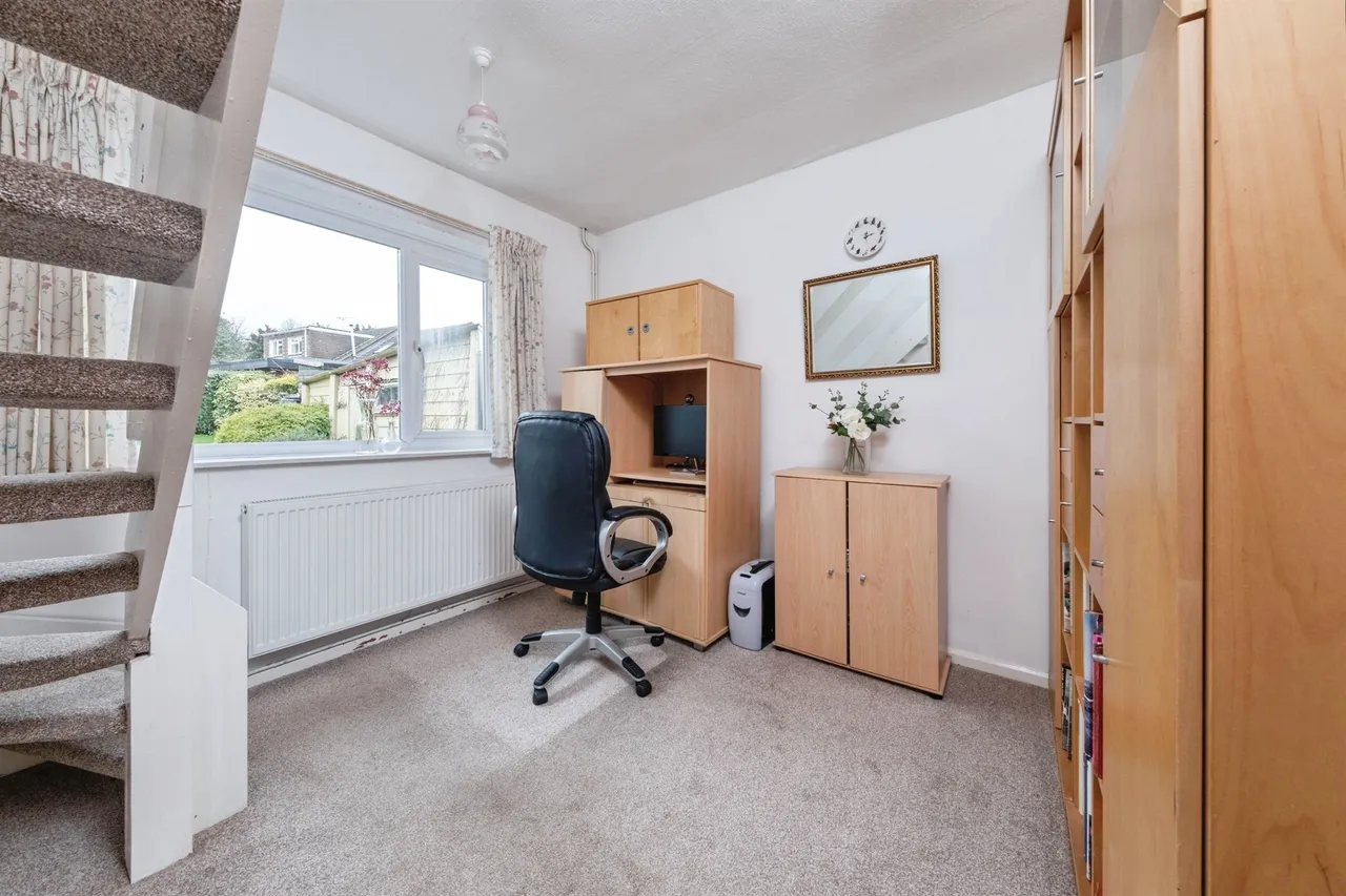 Woodlands Crescent, Buckingham, MK18, photo 9