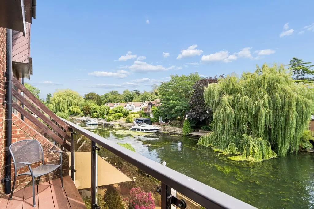 Temple Mill Island, Marlow SL7 1SQ, photo 8