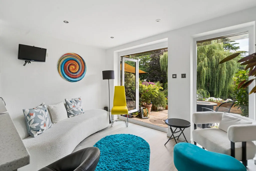 Temple Mill Island, Marlow SL7 1SQ, photo 5