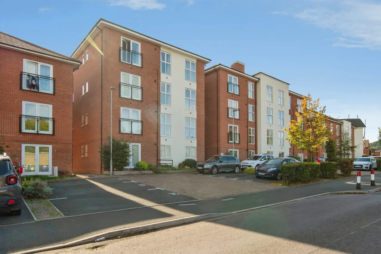 Hill View Road, Malvern, WR14, photo 2