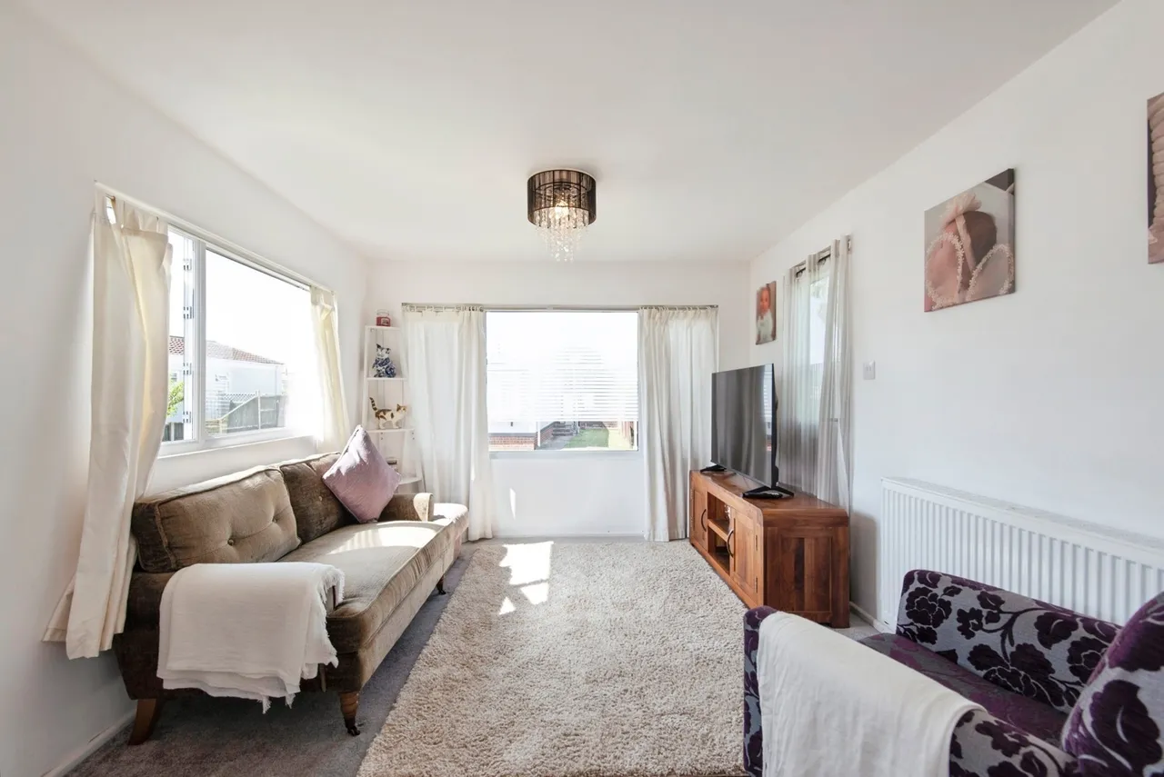 Three Star Park, Bedford Road, Lower Stondon, Henlow, SG16, photo 2