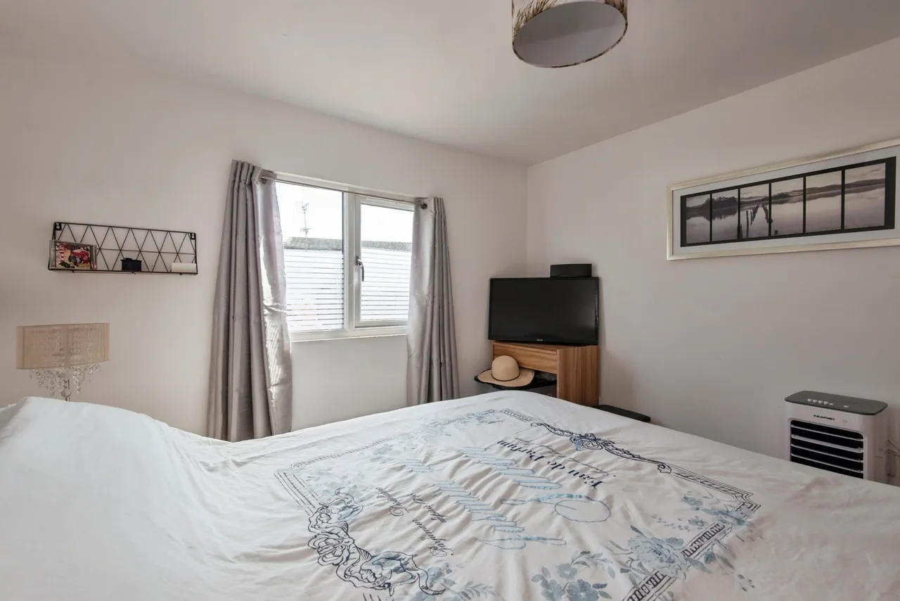 Three Star Park, Bedford Road, Lower Stondon, Henlow, SG16, photo 8