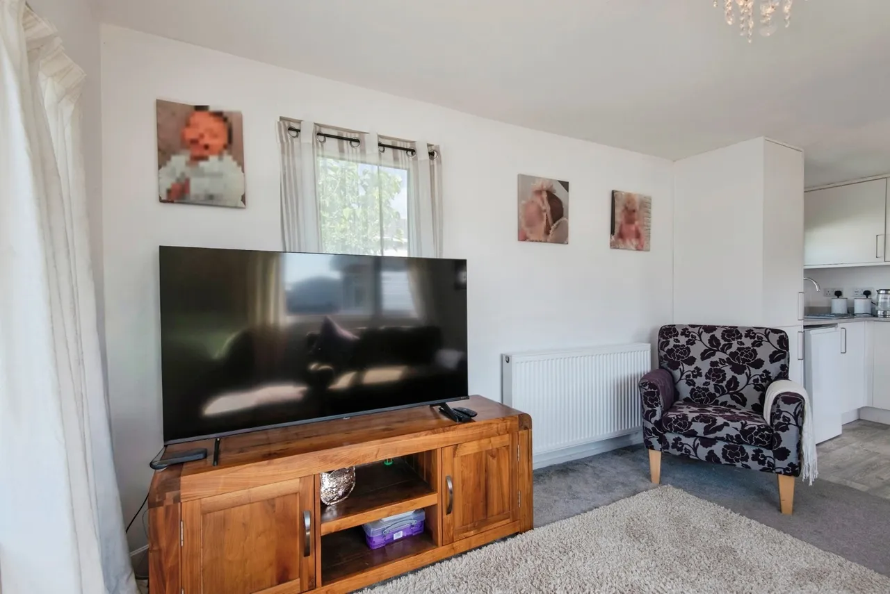 Three Star Park, Bedford Road, Lower Stondon, Henlow, SG16, photo 18