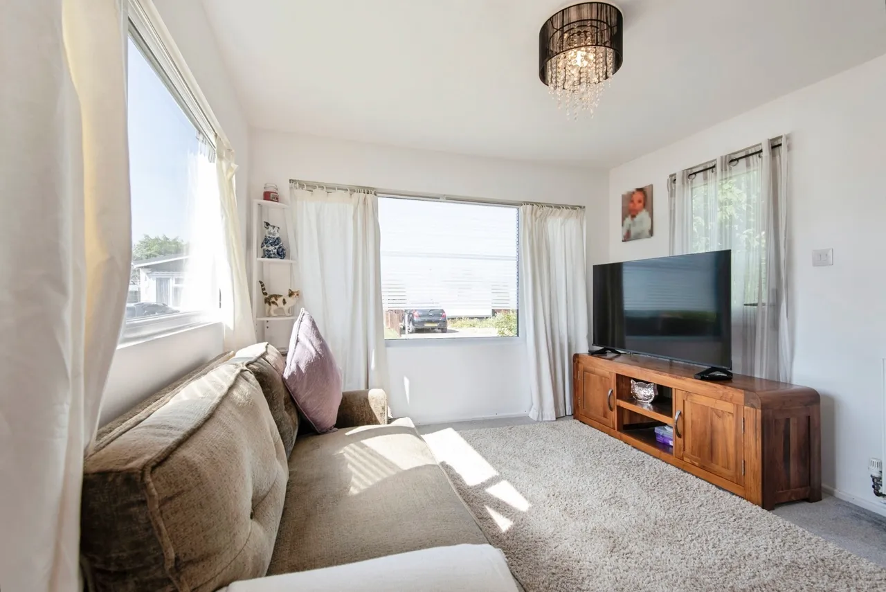Three Star Park, Bedford Road, Lower Stondon, Henlow, SG16, photo 17