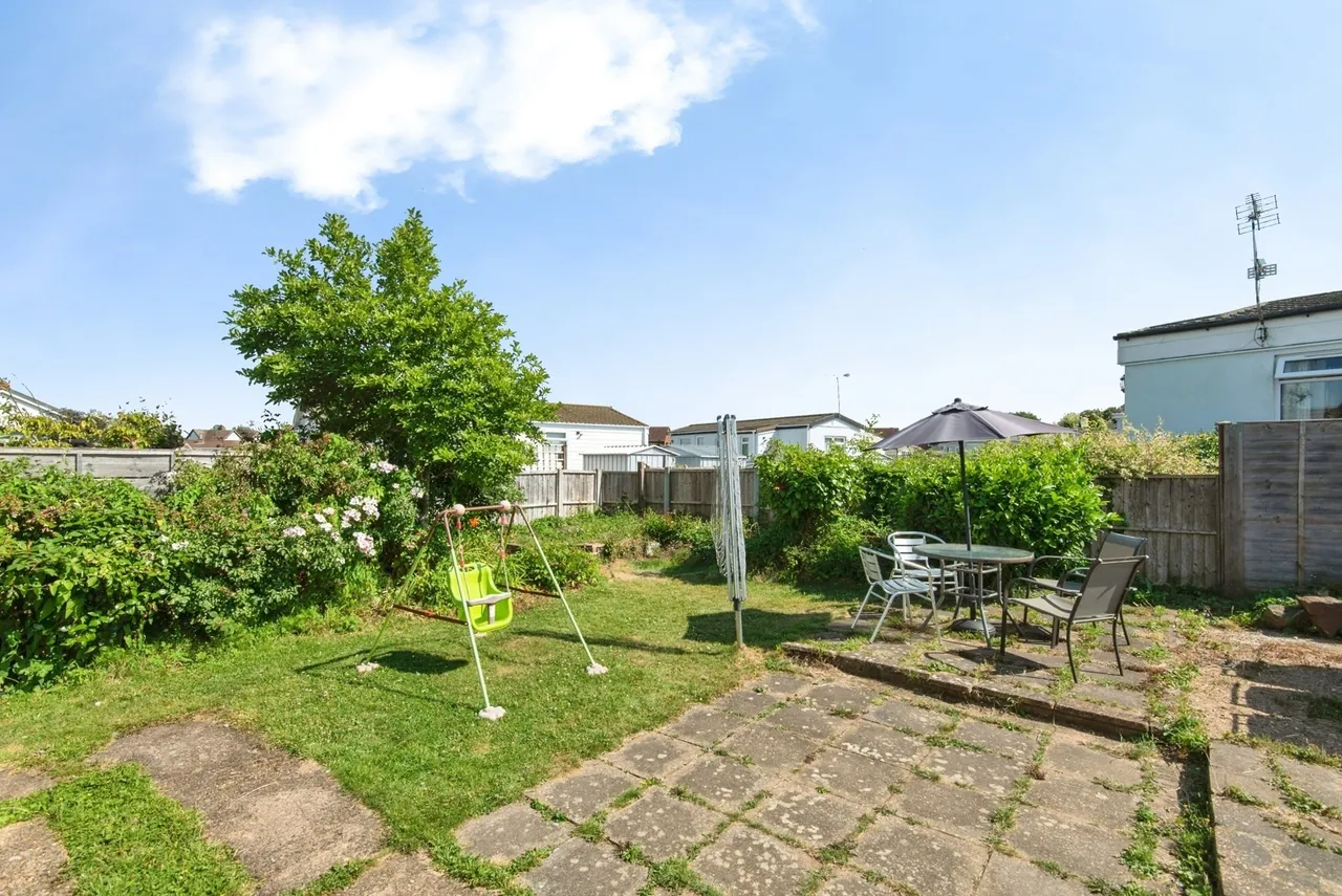 Three Star Park, Bedford Road, Lower Stondon, Henlow, SG16, photo 10