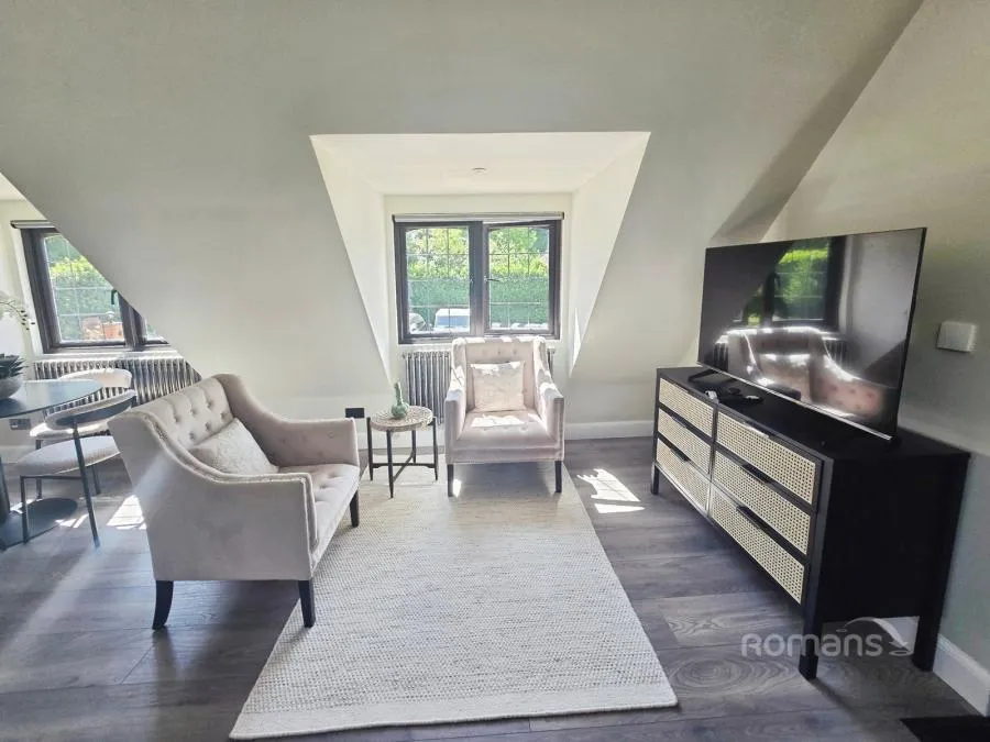 Lady Margaret Road, Ascot, SL5, photo 2