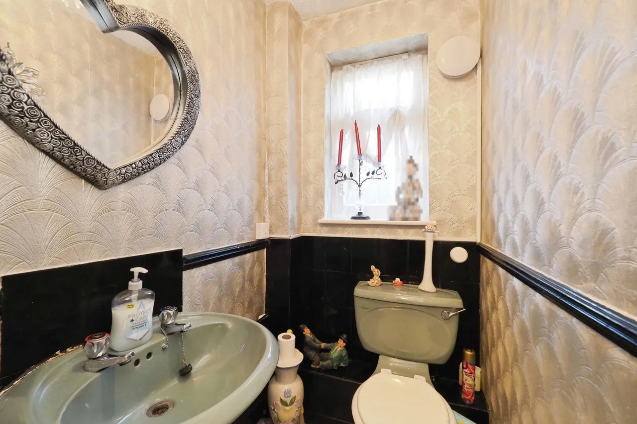 Homewood Drive, Kirkby-in-Ashfield, NG17, photo 7