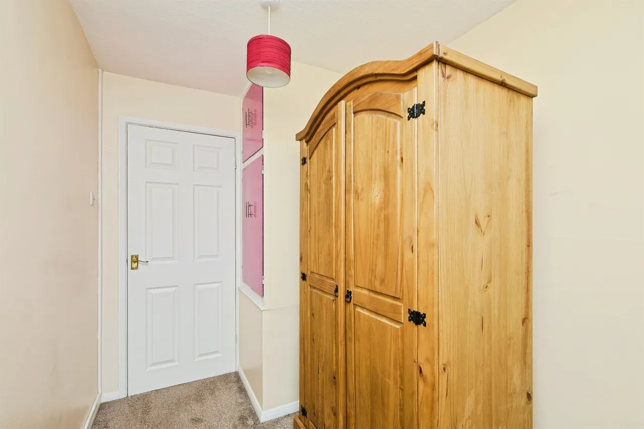 Winchester Drive, Burton-On-Trent, DE14, photo 19