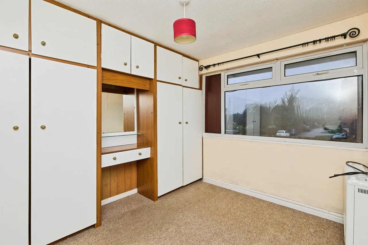 Winchester Drive, Burton-On-Trent, DE14, photo 17