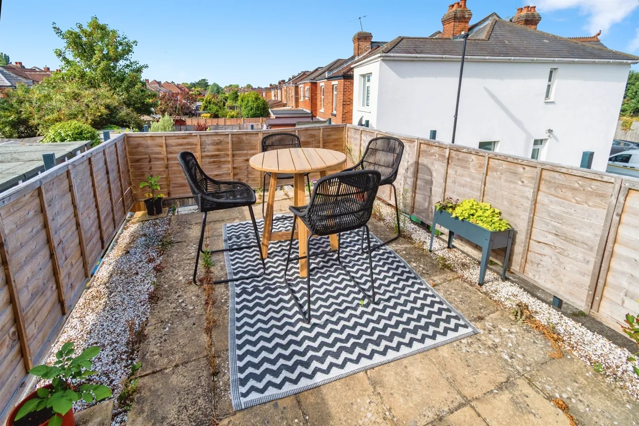 Romsey Road, SOUTHAMPTON, photo 2