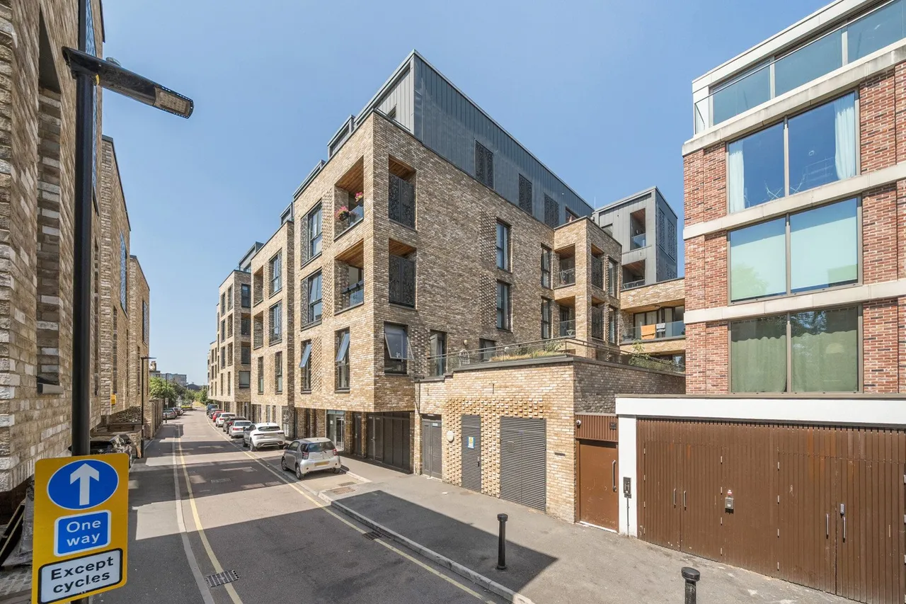 Bardsley Lane, SE10, photo 18