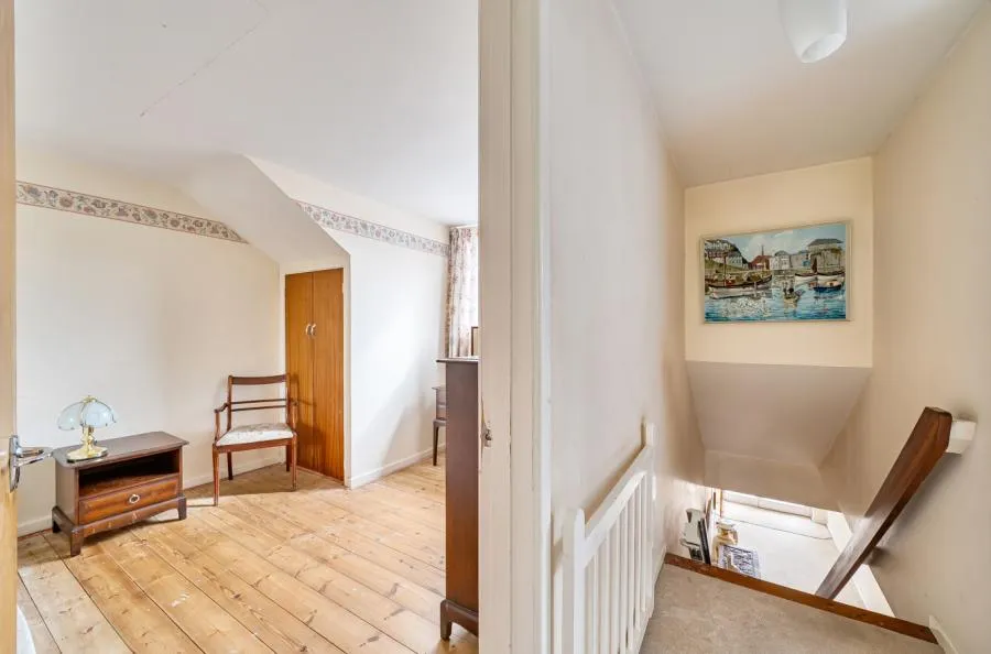 High Street, Haydon Wick, SN25, photo 17