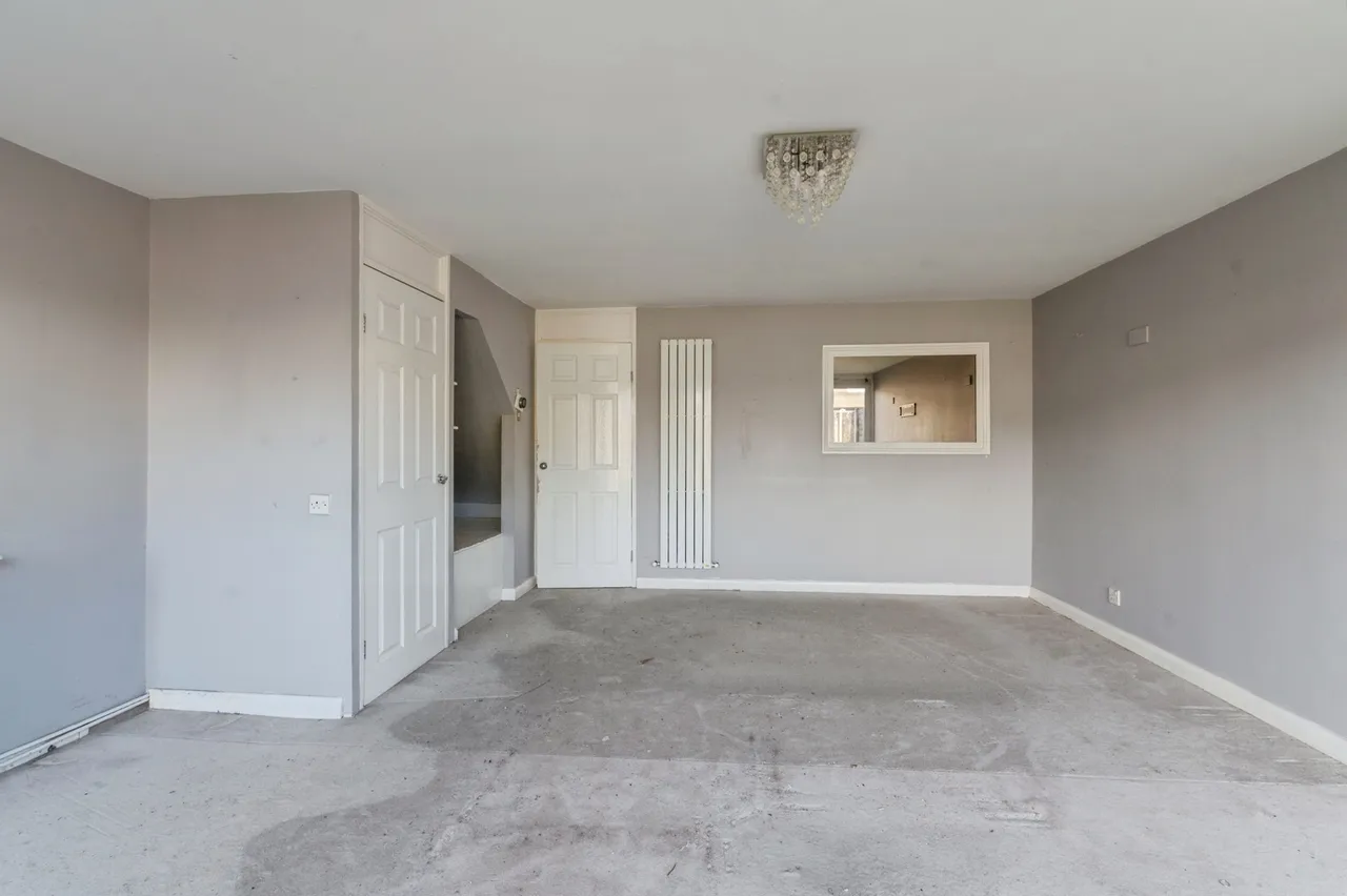 Cobden Walk, Basildon, SS13, photo 12
