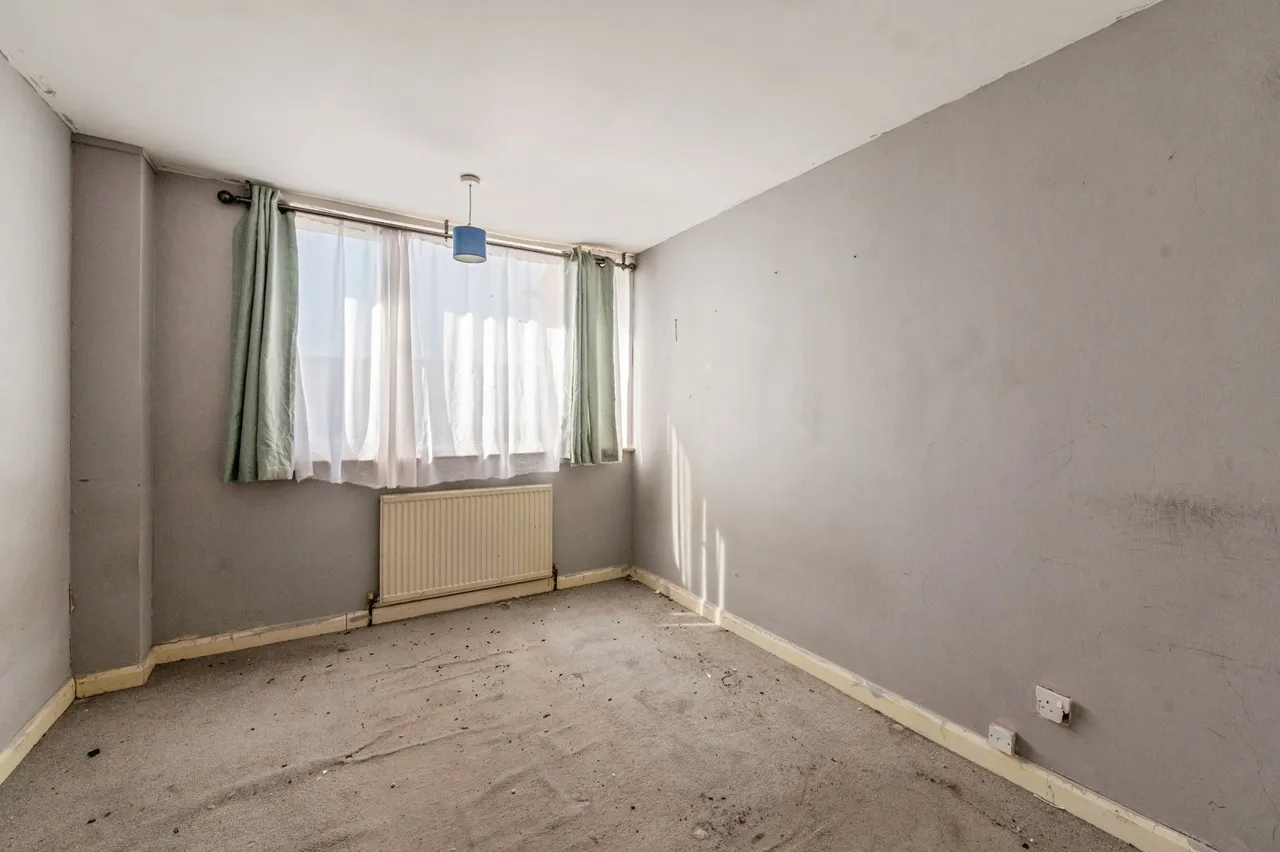 Cobden Walk, Basildon, SS13, photo 7
