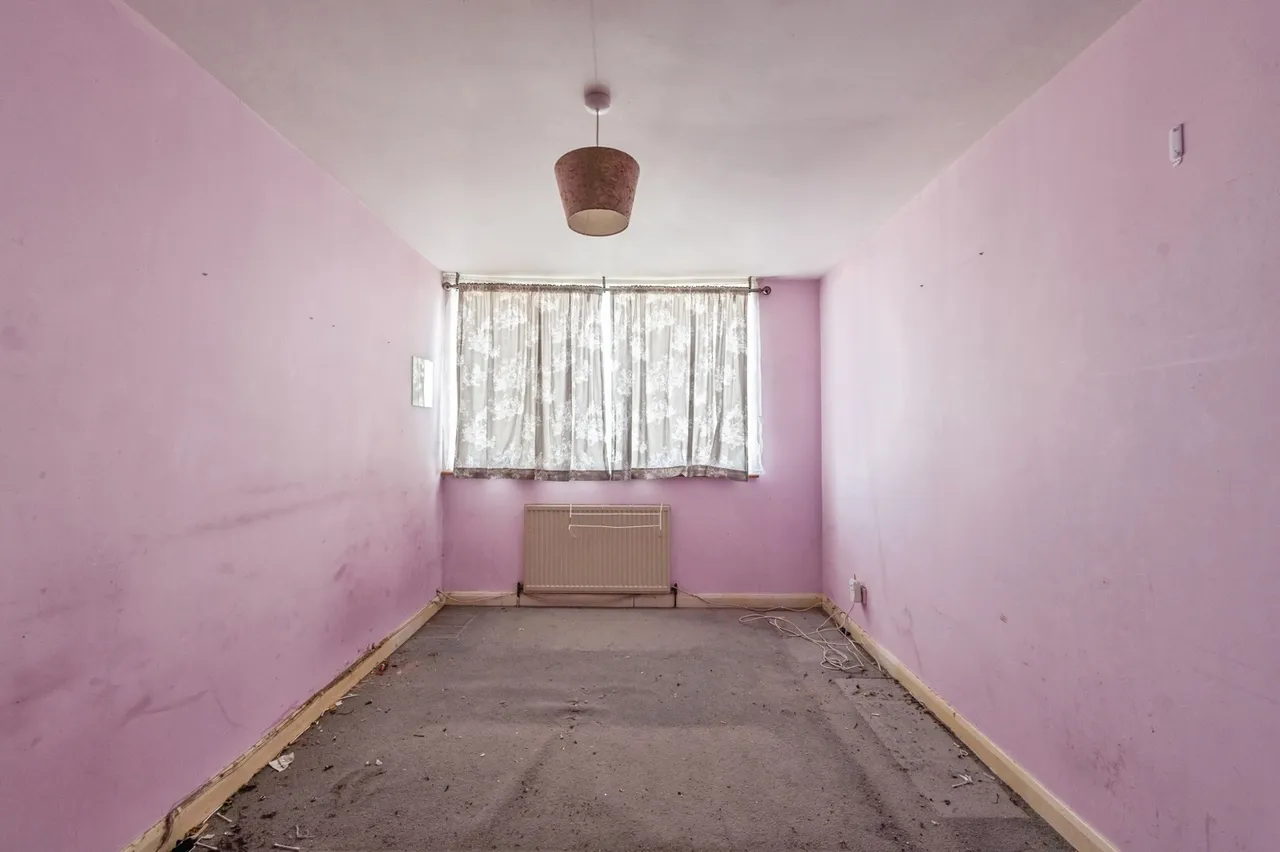 Cobden Walk, Basildon, SS13, photo 9