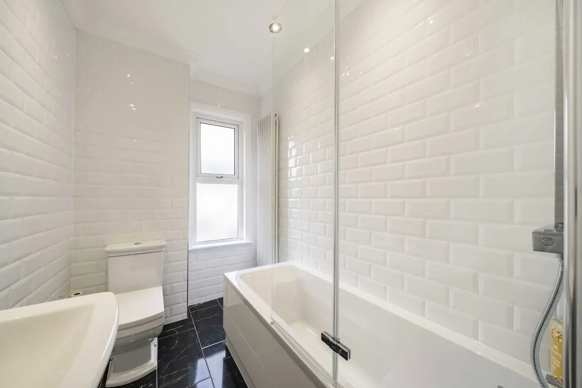 Wimbledon Road, SW17, photo 5