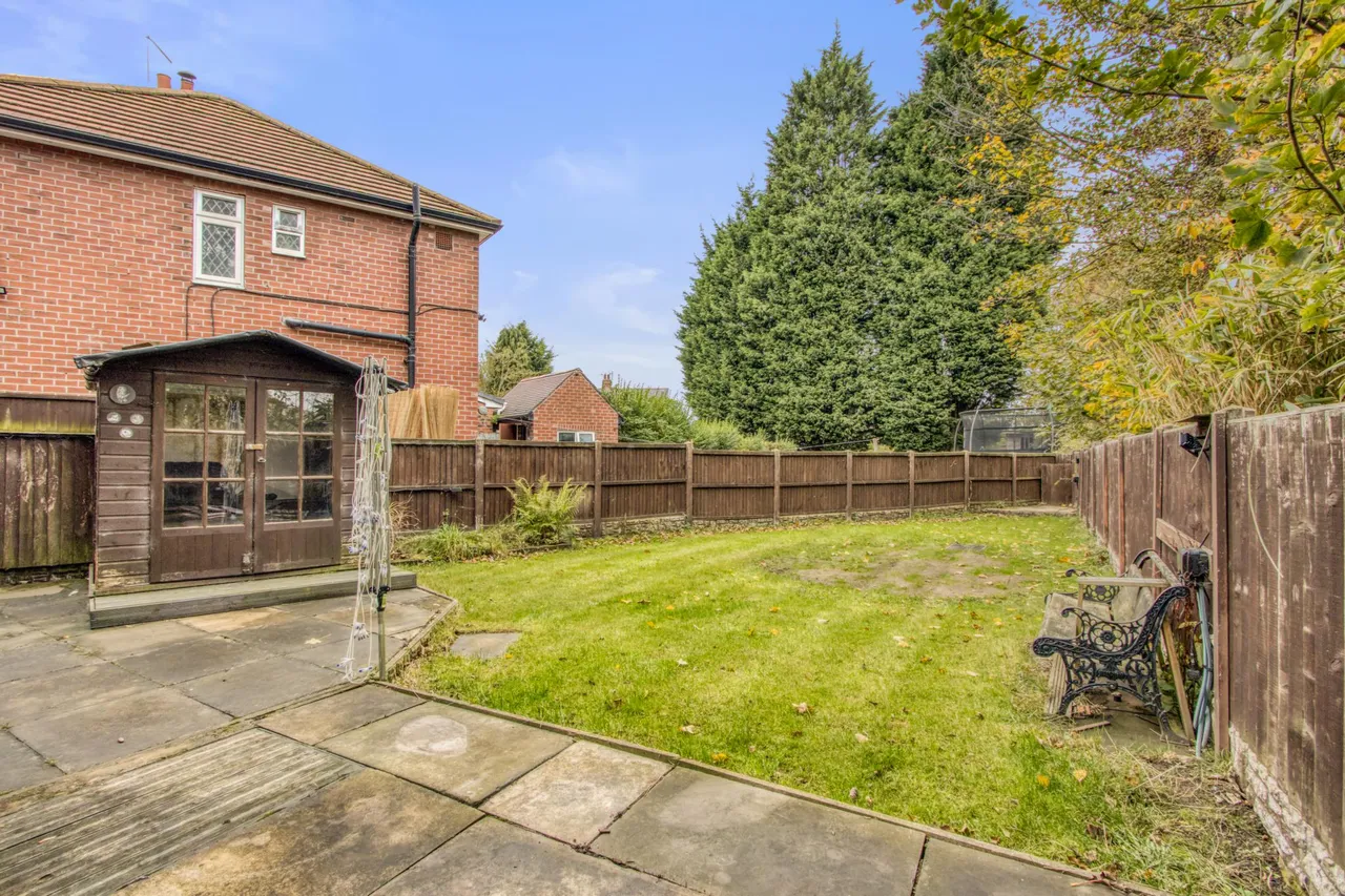 Brooklands Road, Wakefield, WF2, photo 13