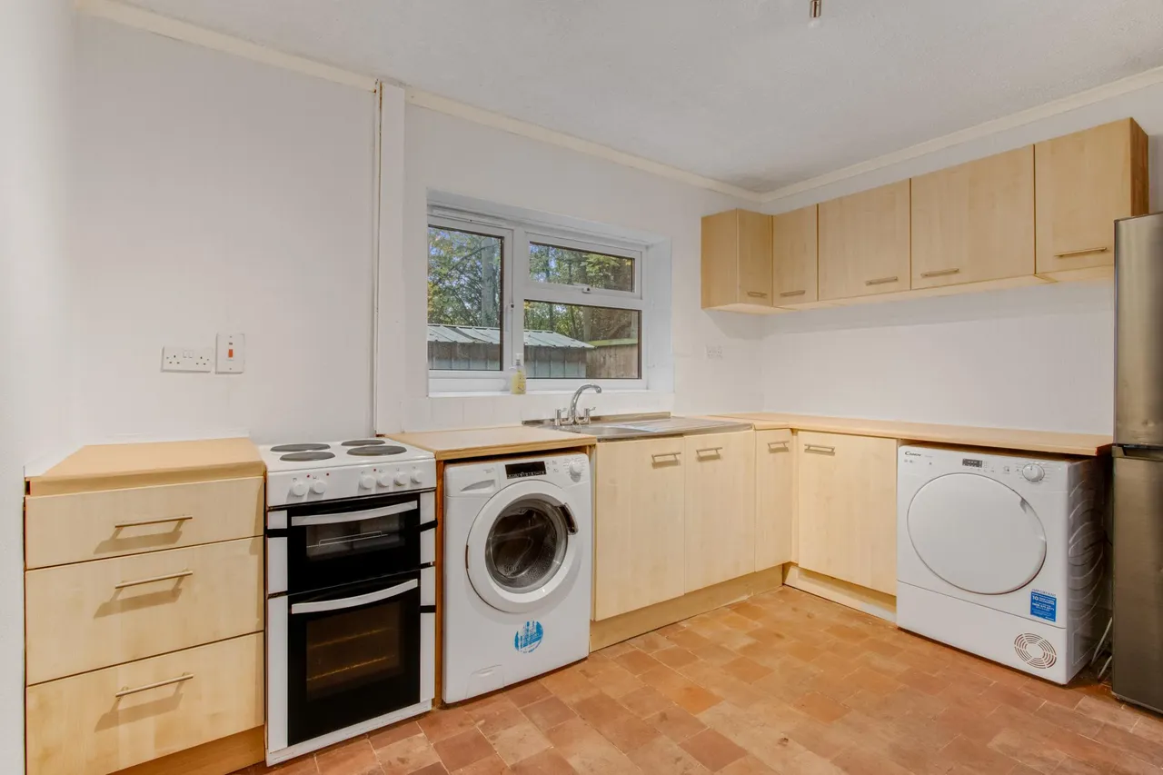 Brooklands Road, Wakefield, WF2, photo 5