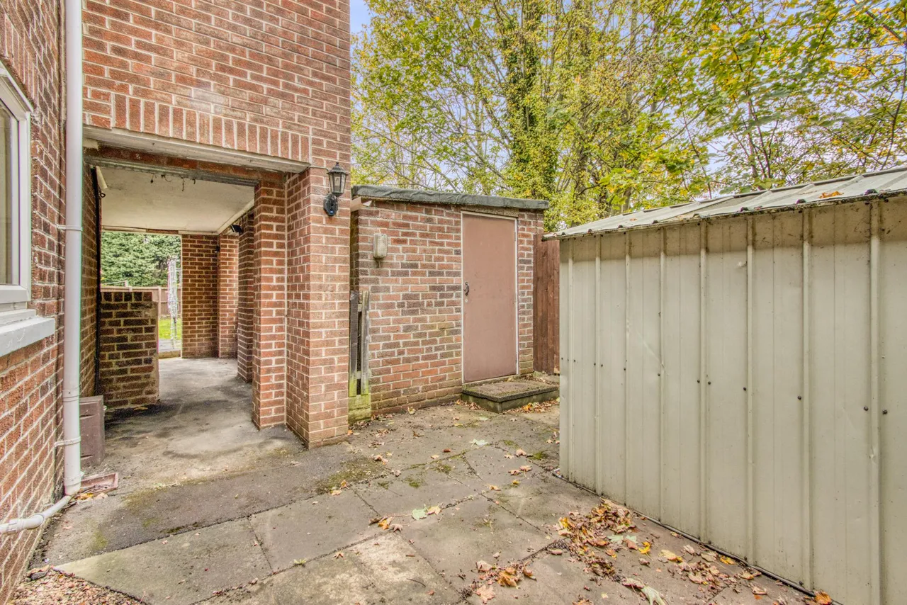 Brooklands Road, Wakefield, WF2, photo 14
