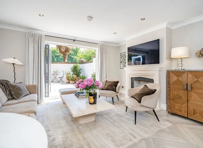 6 bed house for sale, Hurlingham Square, Fulham, SW6