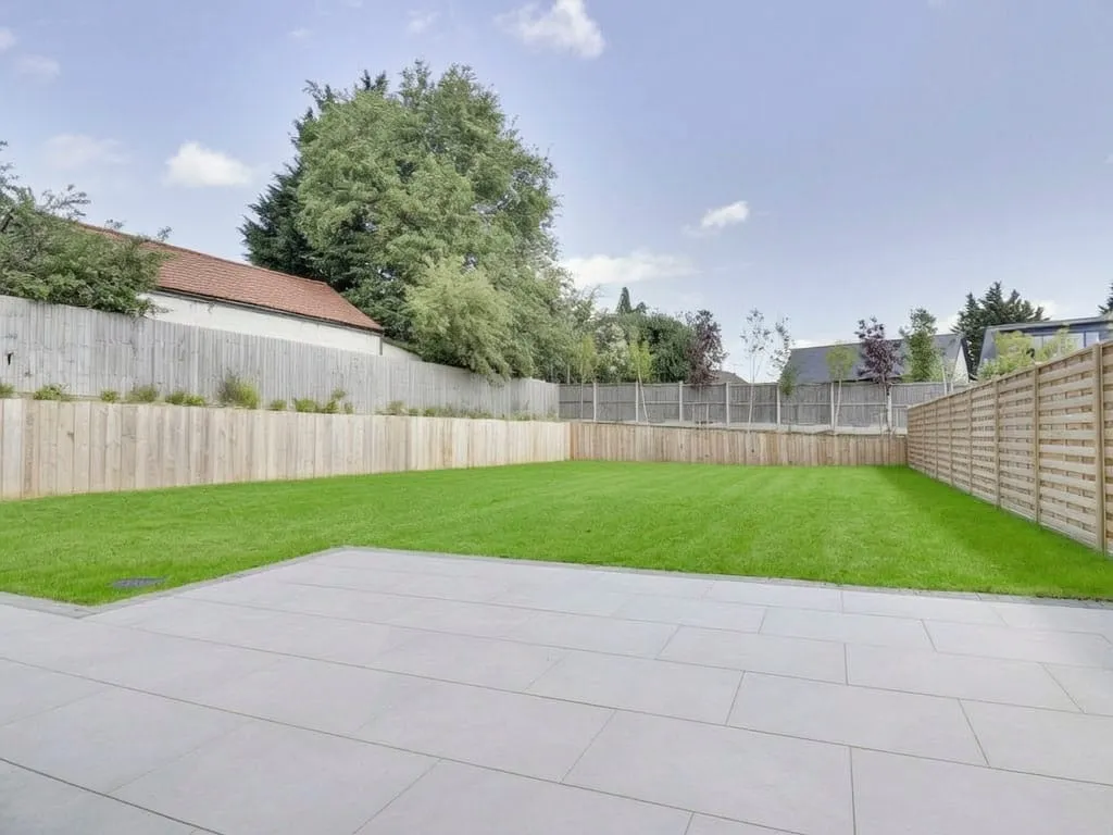 London Road, Spellbrook, CM23, photo 15