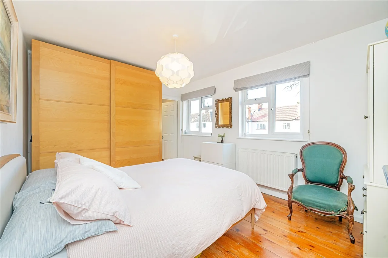 Turner Avenue, Twickenham, TW2 5LT, photo 7