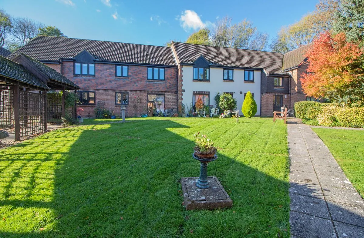 Havant Road, Horndean, PO8 0XA, photo 9