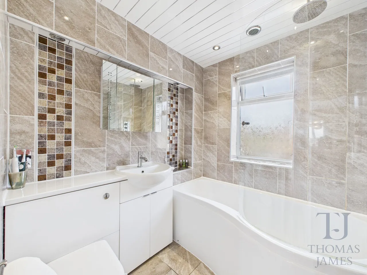 Daisy Close, Cotgrave, NG12, photo 17