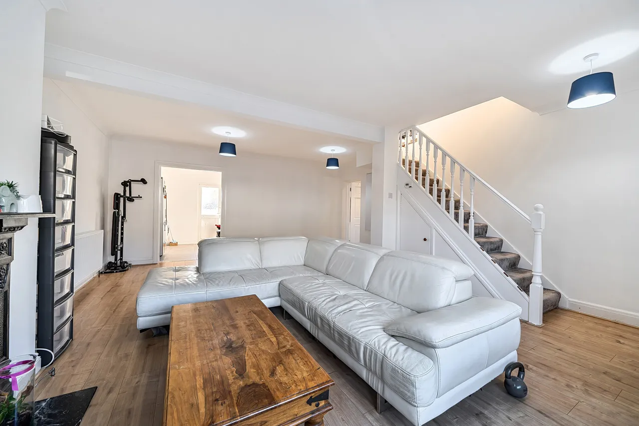 Lynton Road, Harrow, HA2, photo 2