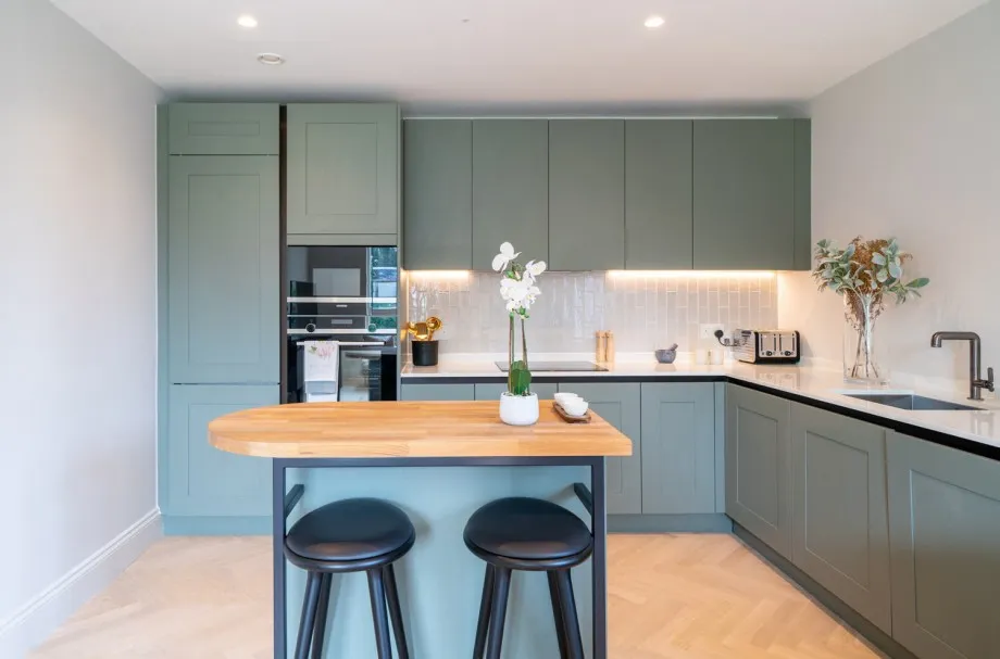 Plaza House Mill Hill East, NW7, photo 6