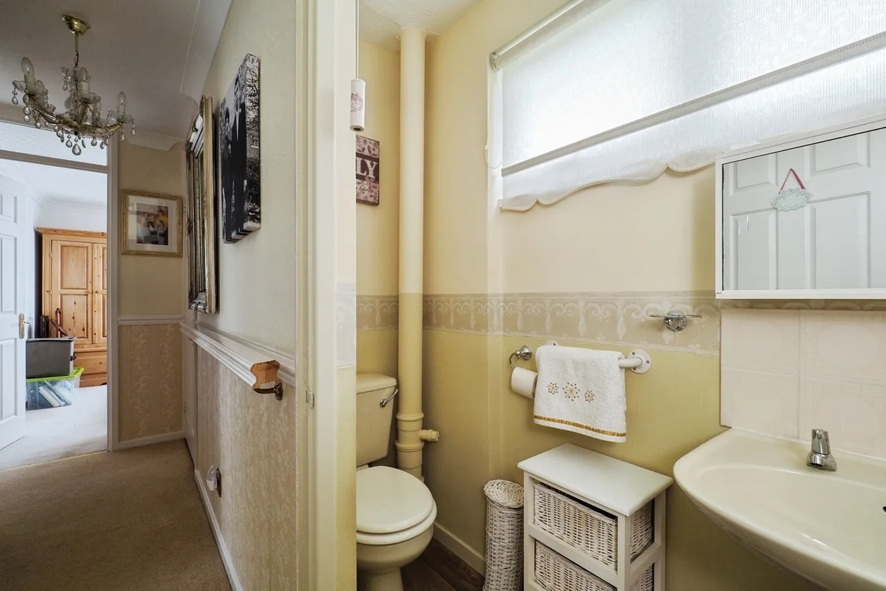 Caldbeck Court, Beeston, Nottingham, Nottinghamshire, NG9, photo 22